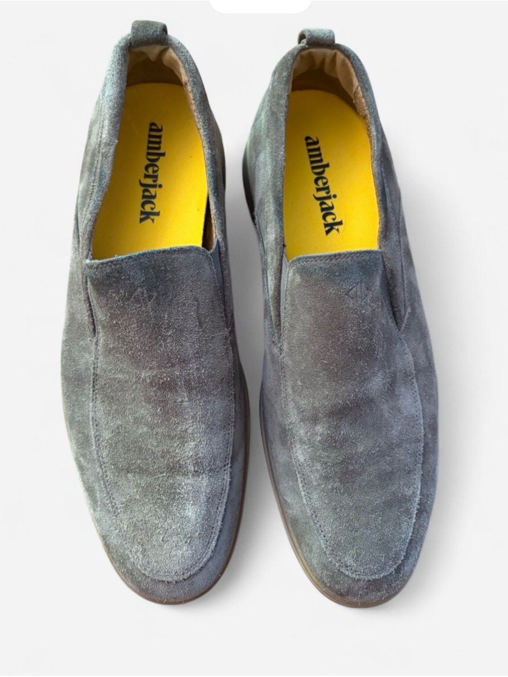 Amberjack Men’s grey slip-on loafers, size 11